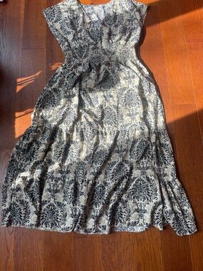 Black and Cream Printed Smocked Waist Maxi Dress